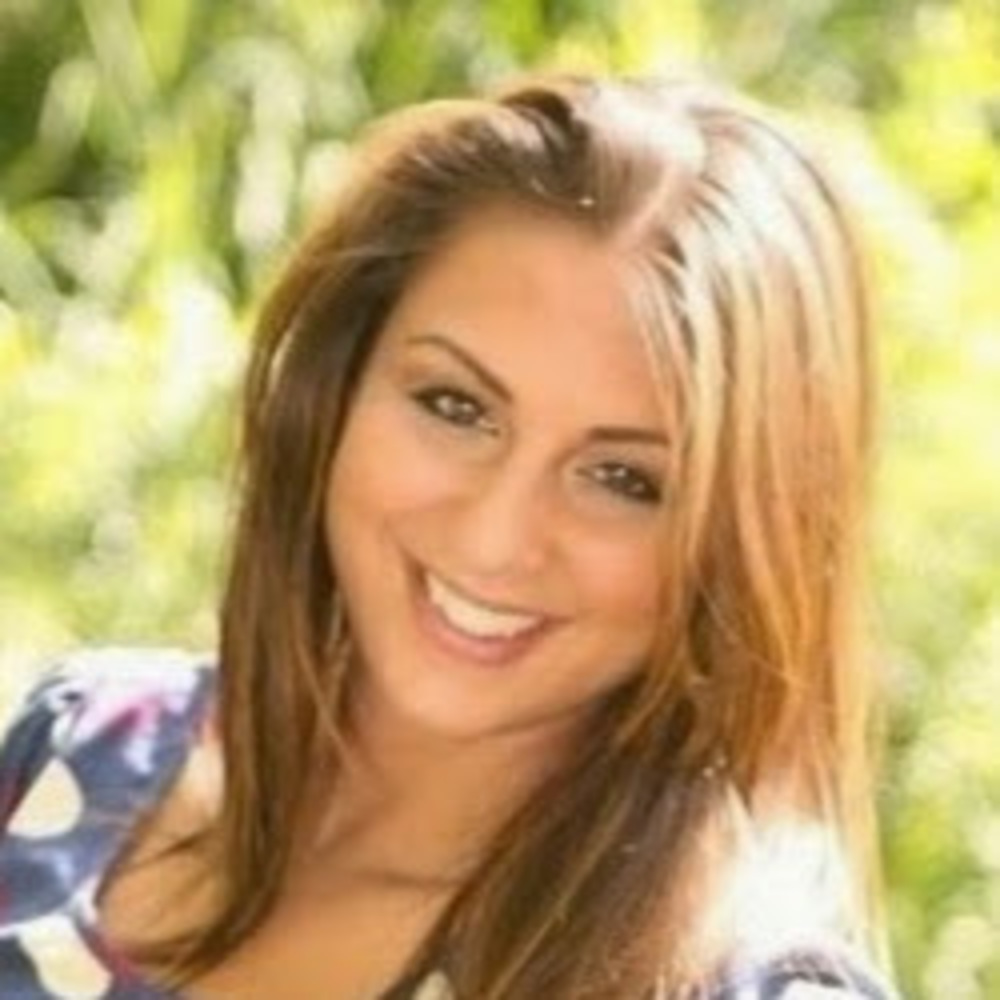 Meet your Posher, Genevieve